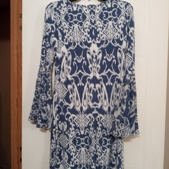 MSK Blue and White Dress with Long Bell Sleeves - Picture 5 of 8